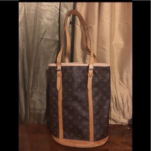Louis Vuitton bucket gm